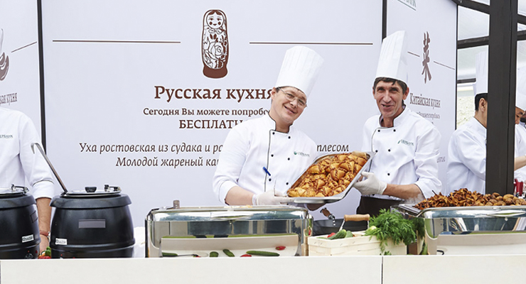 Корпоративный ресторан на празднике Афиша-Еда 2013. Русская кухня